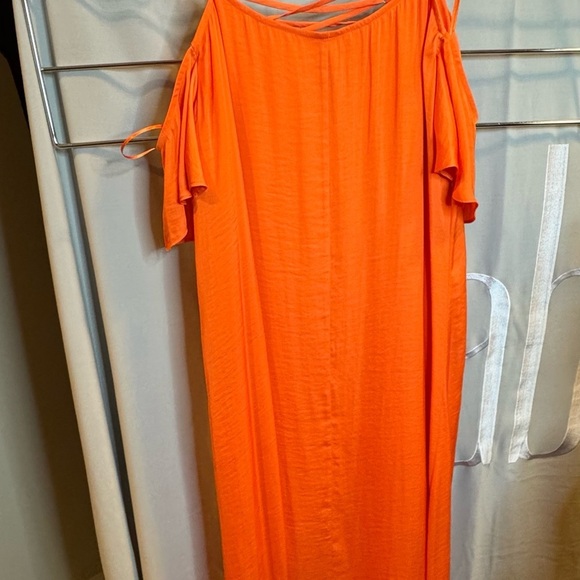 Jennifer Lopez Vibrant Orange Lace-Up Top sundress. - Picture 6 of 7
